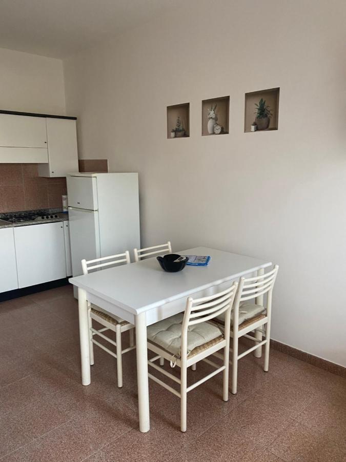 Lemon Apartments ヴィッラシミーウス エクステリア 写真